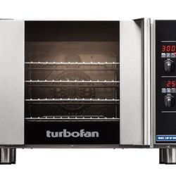 Moffat USE31D4-T Turbofan Single Deck Half Size Electric Convection Oven