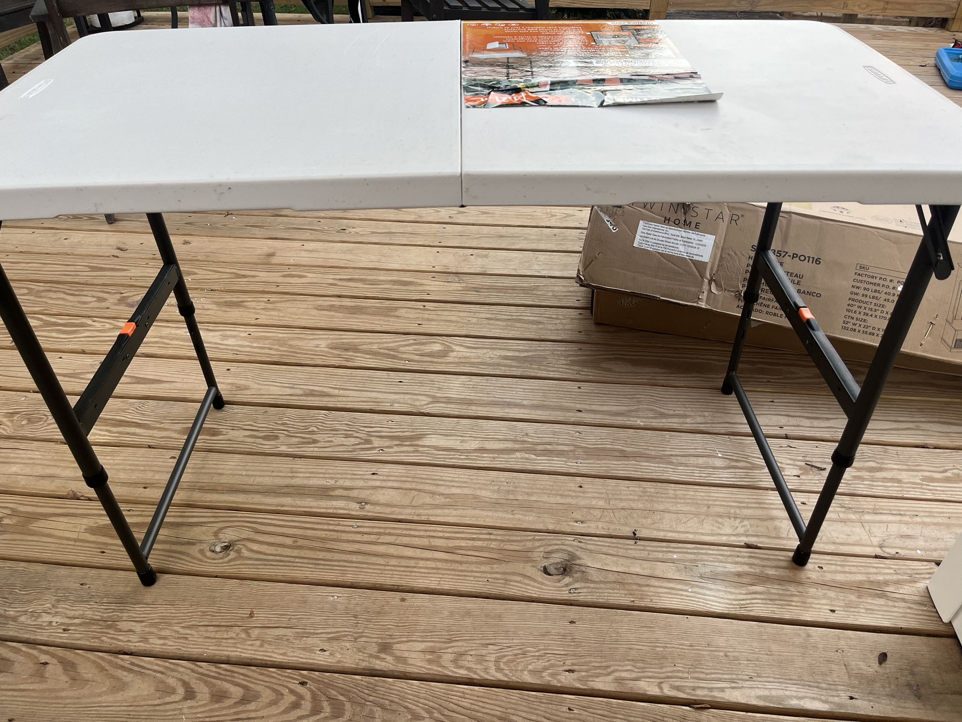 Folding Table