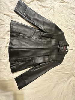 Women’s Leather Jacket 