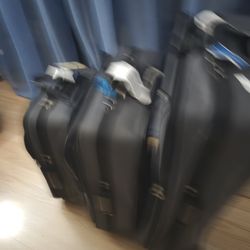 Travel Sutcases  