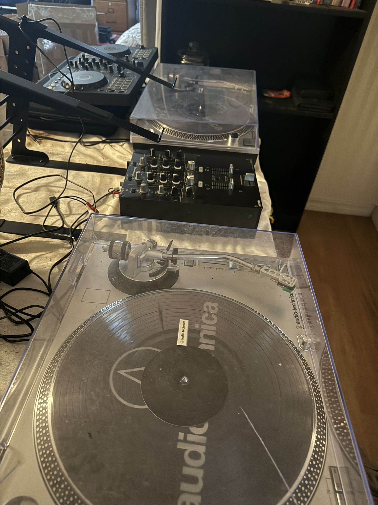 Two audio technica AT-LP120-USB and Analog DJ Turntables + Pioneer DJSM3 Mixer