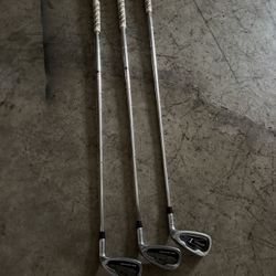 Golf Clubs - 9 - 5 - 8 Irons 