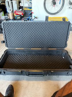 SKB iSeries Waterproof Long Rifle / Equipment Case (Mil-Standard Hard Case)