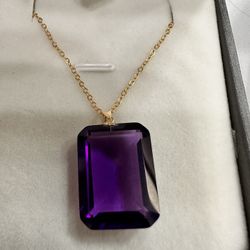 20 Carat Natural Amethyst Pendant 18k