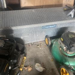 Big Deep Tool Box 