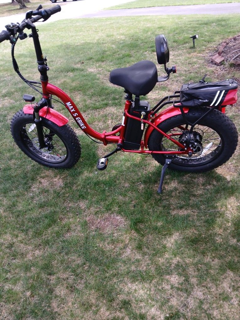 Daymak MAX S Deluxe Electric BIKE