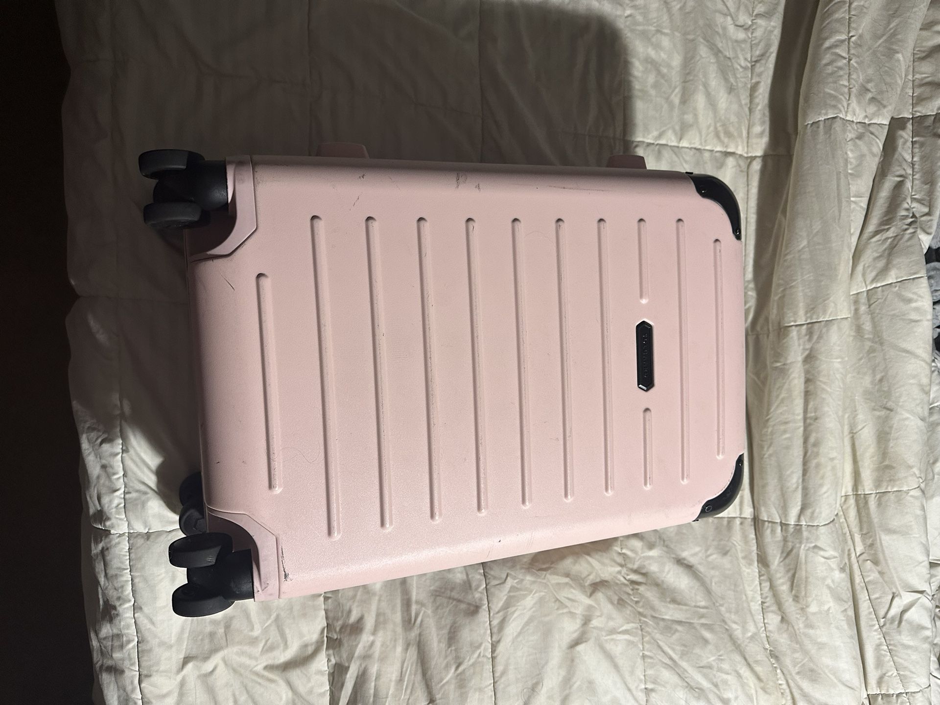Solgaard Carry On Closet Hard side Luggage