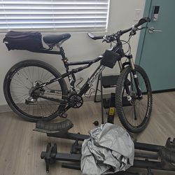 Gary fisher Genesis 2.0 w/ bike rack