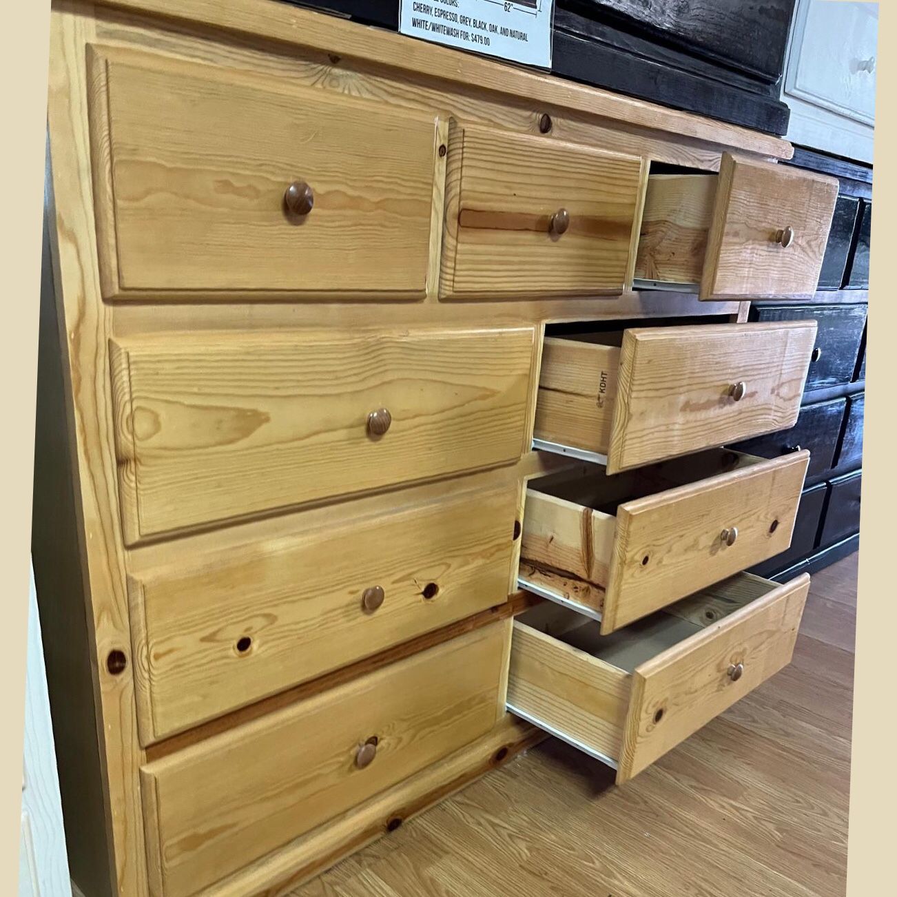 Dresser 