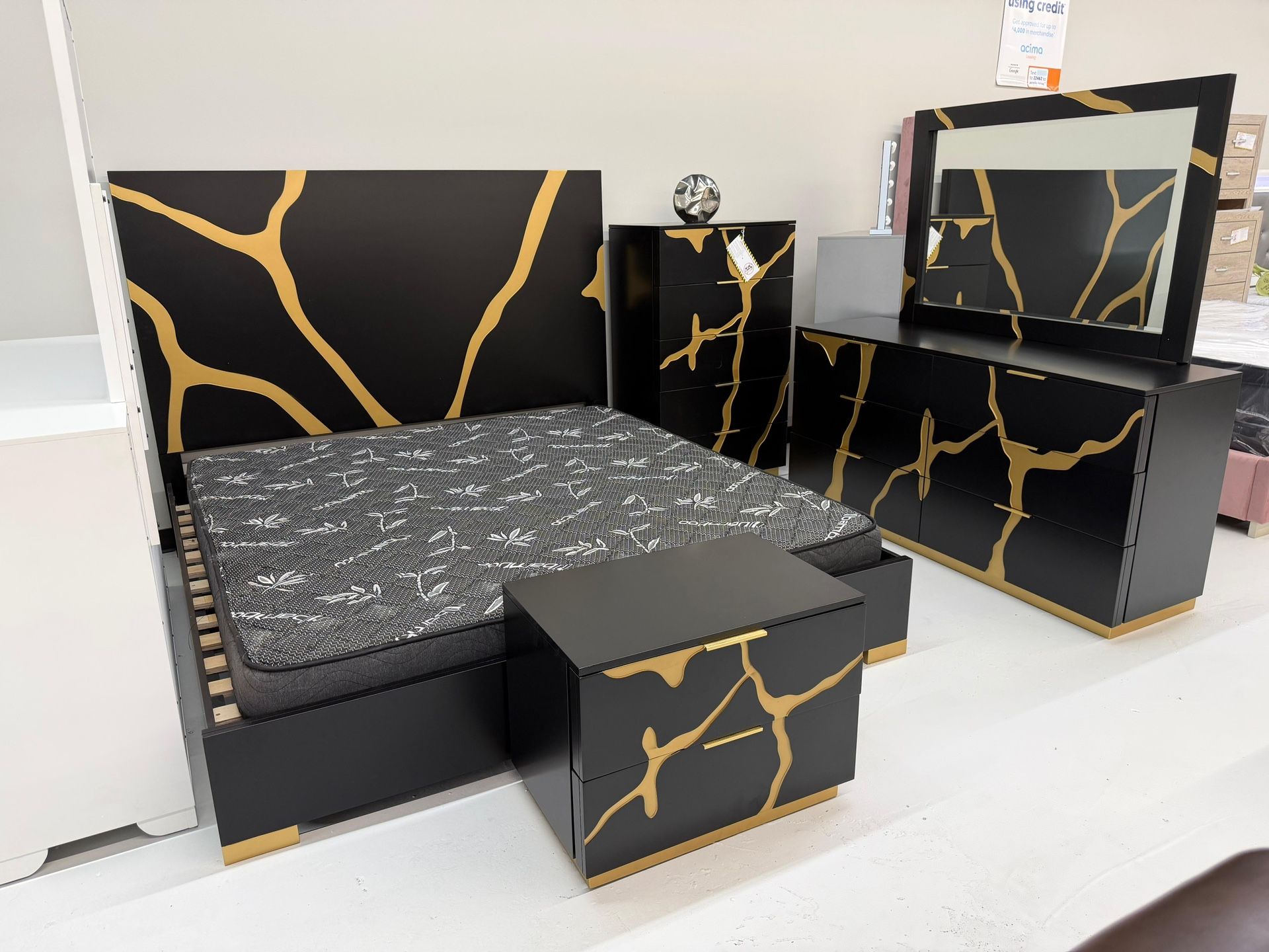 Luxury style bedroom set 🖤