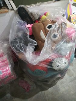 Bolsa d juguetes todo en 👌 condiciones