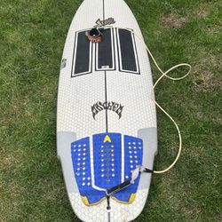 Lib/Lost Surfboard