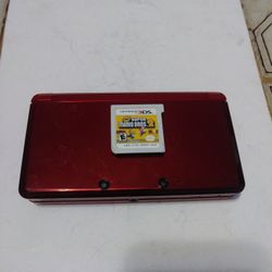 Nintendo 3DS With One Game Super Mario Brother 2  Used