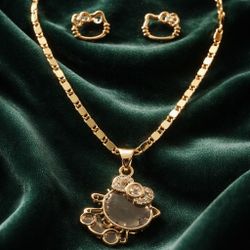 Gold Plated/ Oro Laminado  High Quality/Alta Calidad 