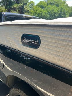King mattress beauty rest