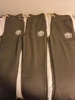 Three brand new men's large jogger sweats pants brooklyn