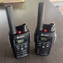 Cobra two way radio RX385