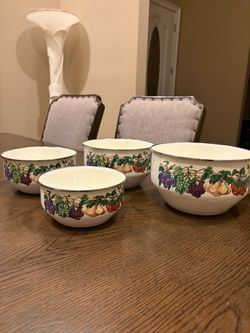 4 Vtg Tabletops Unlimited Vitroceramic Gas Electric Induction FRUIT Nesting Bowl 9”, 8”, 7”, 6.5” round