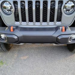 Front Jeep Gladiator Bumper. 