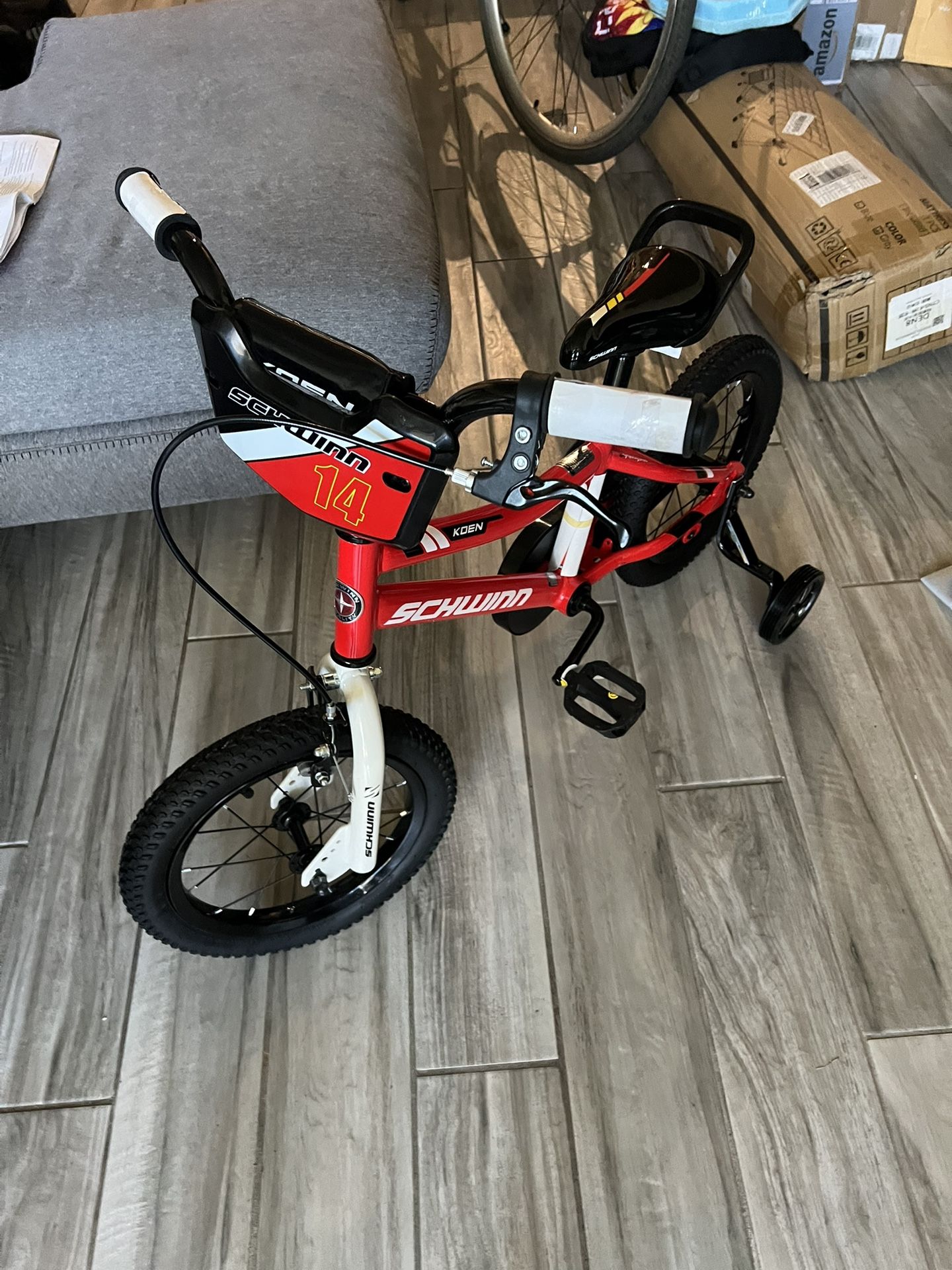 Schwinn Kids Bike With Training Wheels