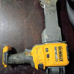 Dewalt Epoxy Dispenser