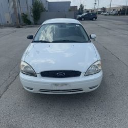 2006 Ford Taurus