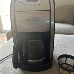 Cuisinart Grind & Brew DGB550