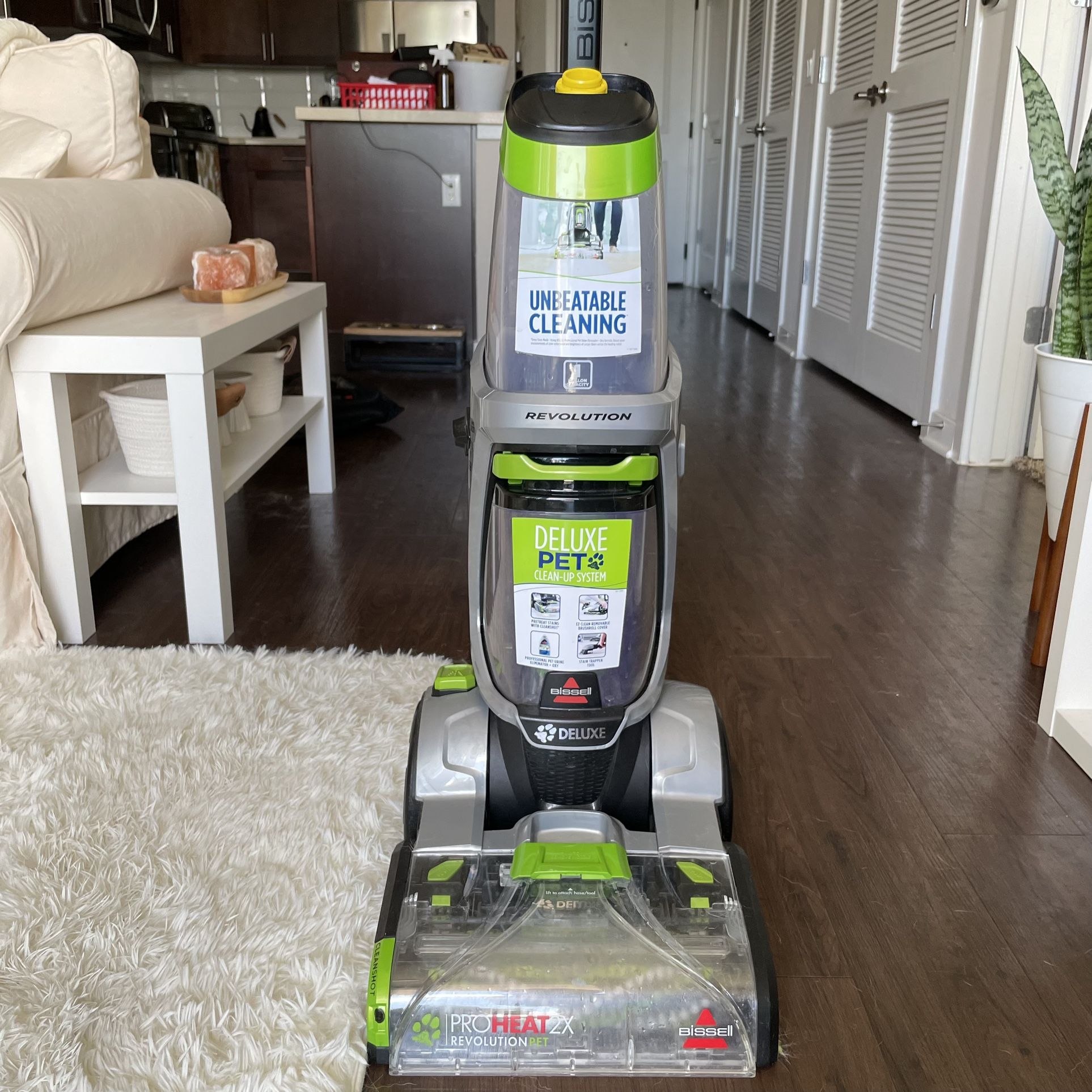 Bissell ProHeat 2X Pet Pro Carpet Cleaner with all accessories