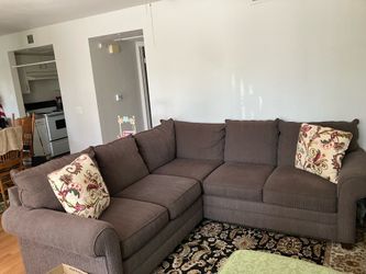 Bassett Sectional
