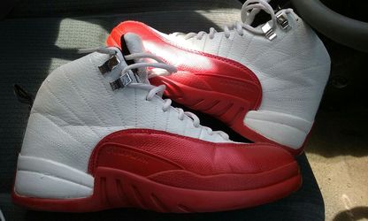 Size 7 half fit like 8 jordans $100 cherrys