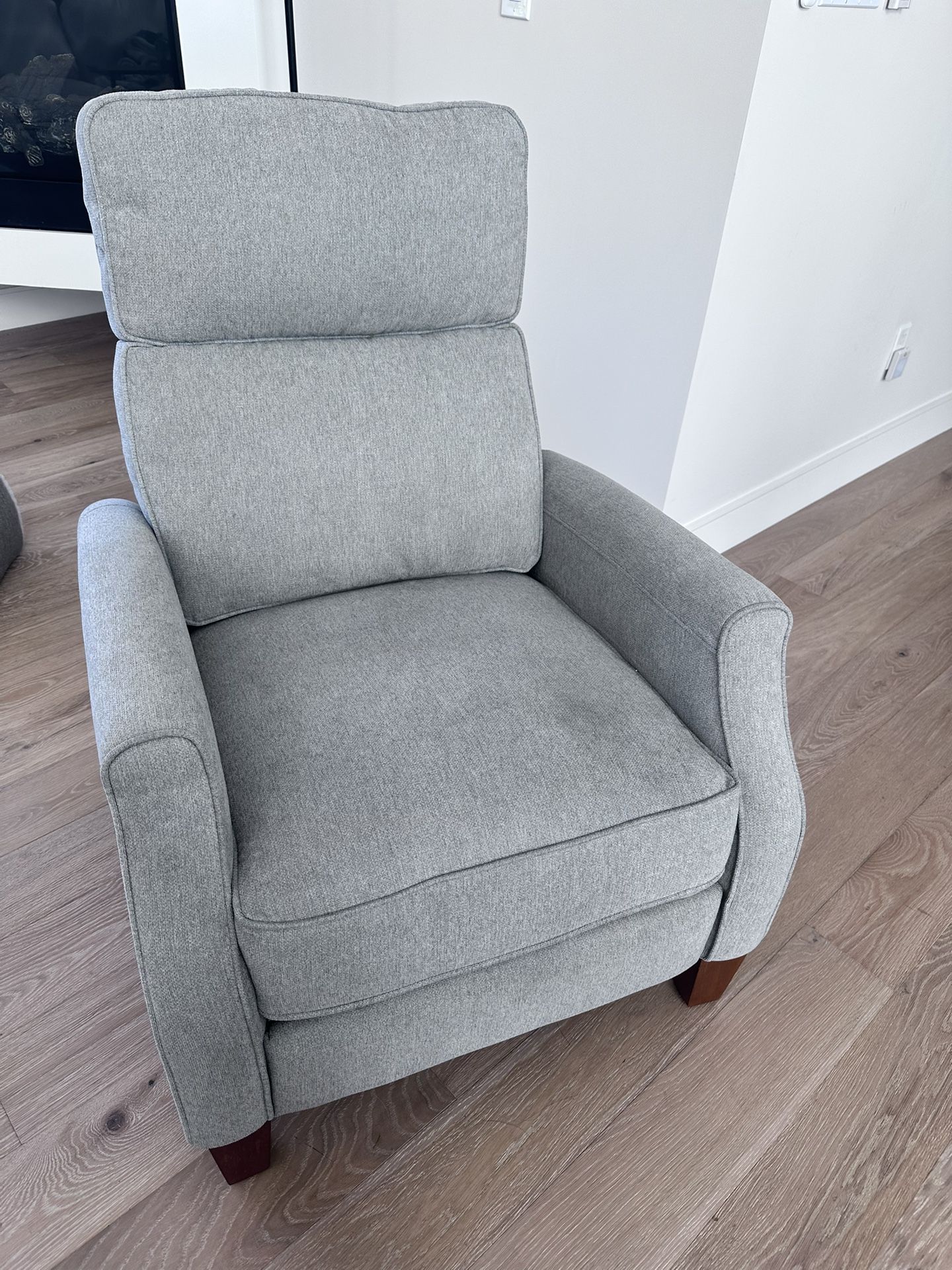 Living Spaces Medora Recliner Armchair