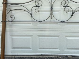 King Size Headboard Frame Good Condition Width 78’