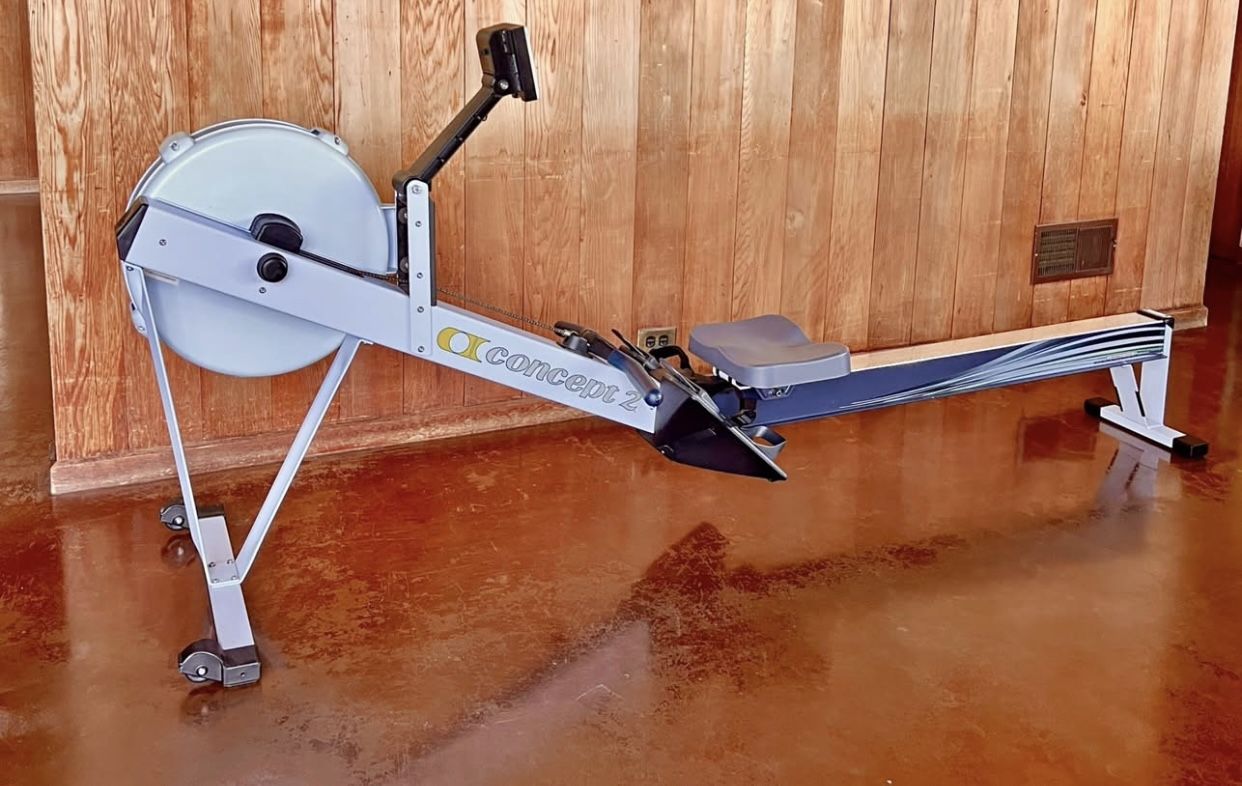 Concept to indoor rowing machine standard size