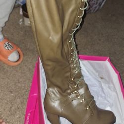 Brand New BOOTS