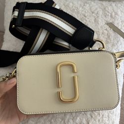 Marc Jacob’s Snapshot Crossbody 