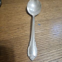 Rogers Brothers "Remembrance" Gumbo Soup Spoon