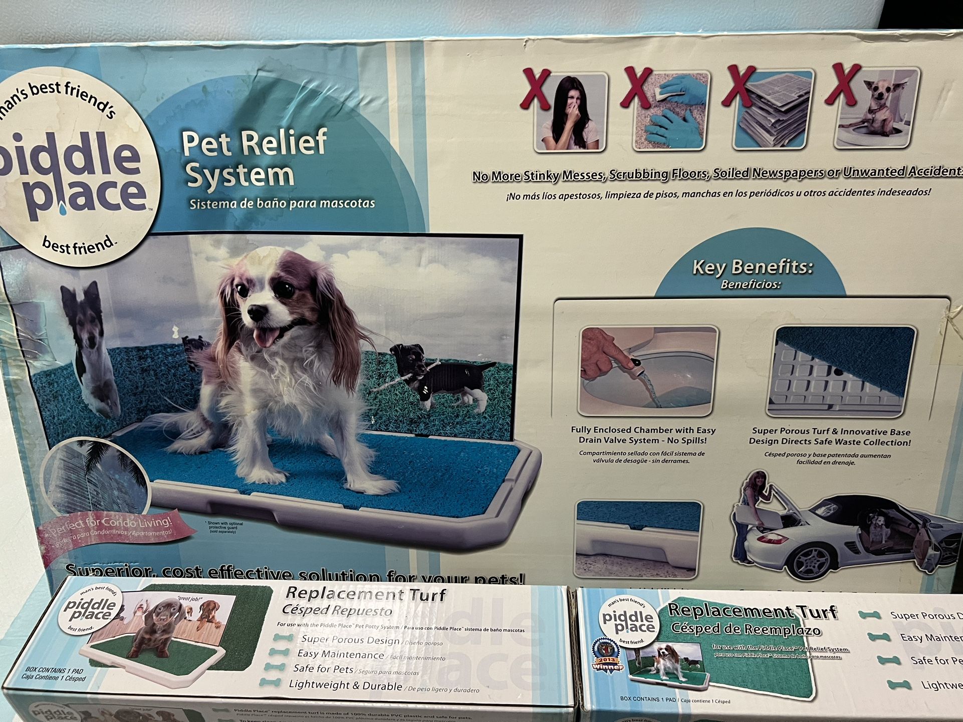 Piddle Place - Pet Relief System with 2 replacement turf pads