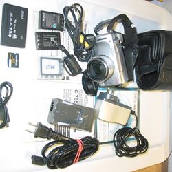 Olympus Stylus C-765 4MP Ultra 10x Zoom Digital Still Photo Camera w/256MB XD card