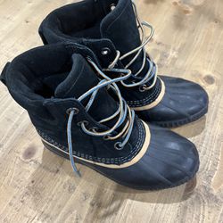 Sorel Winter Boots Size 3 Kids
