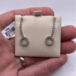 Stunning Diamond Earrings (0.97 C.t) Cert!