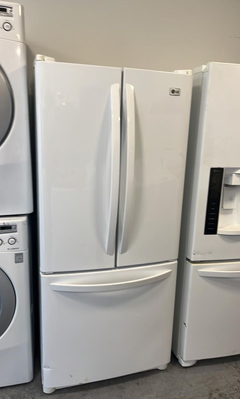 LG French Door Refrigerator White - Energy Efficient