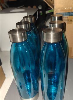 22oz. Water Bottles Mainstays NWOT  6PK
