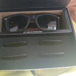 unisex sunglasses w/ interchangeables lenses