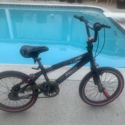 18” Boys Kent Bike