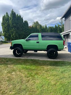 1999 Chevy Tahoe 5.7L 2 Door