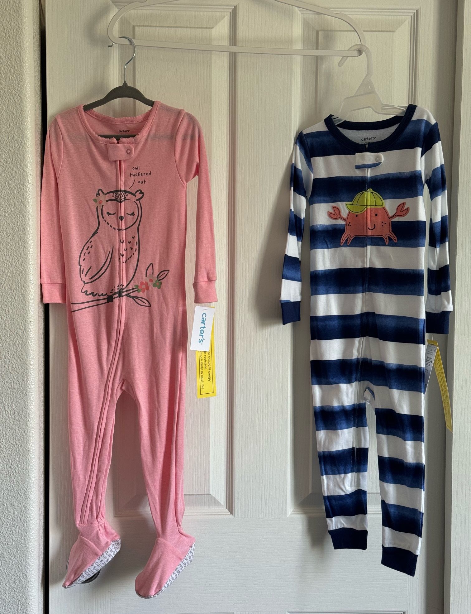 Carters 2T Pajamas