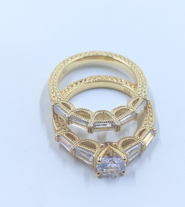 Sterling Silver Yellow Gold Plated Vintage Round & Baguette Cut Clear CZ Engagement Ring Set Size 7