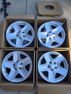 Stock Jeep Wheels