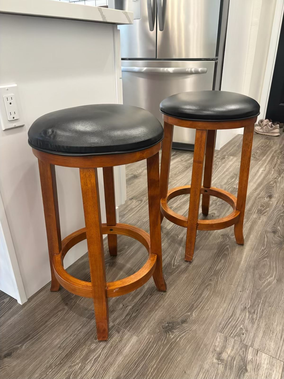 Rotating Barstools