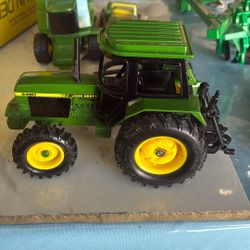 John Deere (Die Cast Baler Toy)
